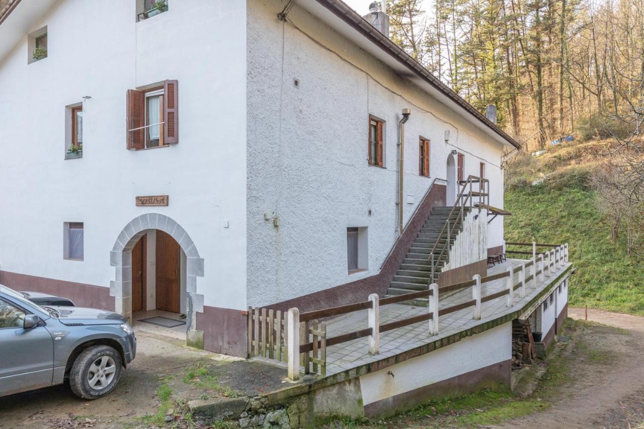 Olotza - Baskey Rentals Hernialde Esterno foto